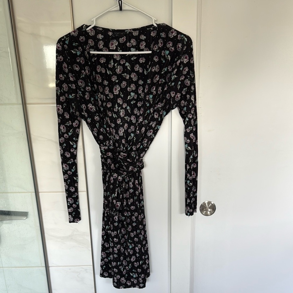 Topshop Black Floral Long Sleeve Dress